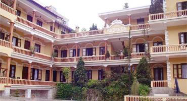 Khách Sạn Auberge Đặng Trung