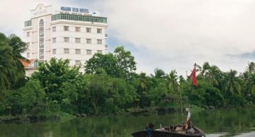 Khách Sạn Hoàng Yến