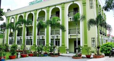 Khách Sạn Trúc Xanh Bình Dương